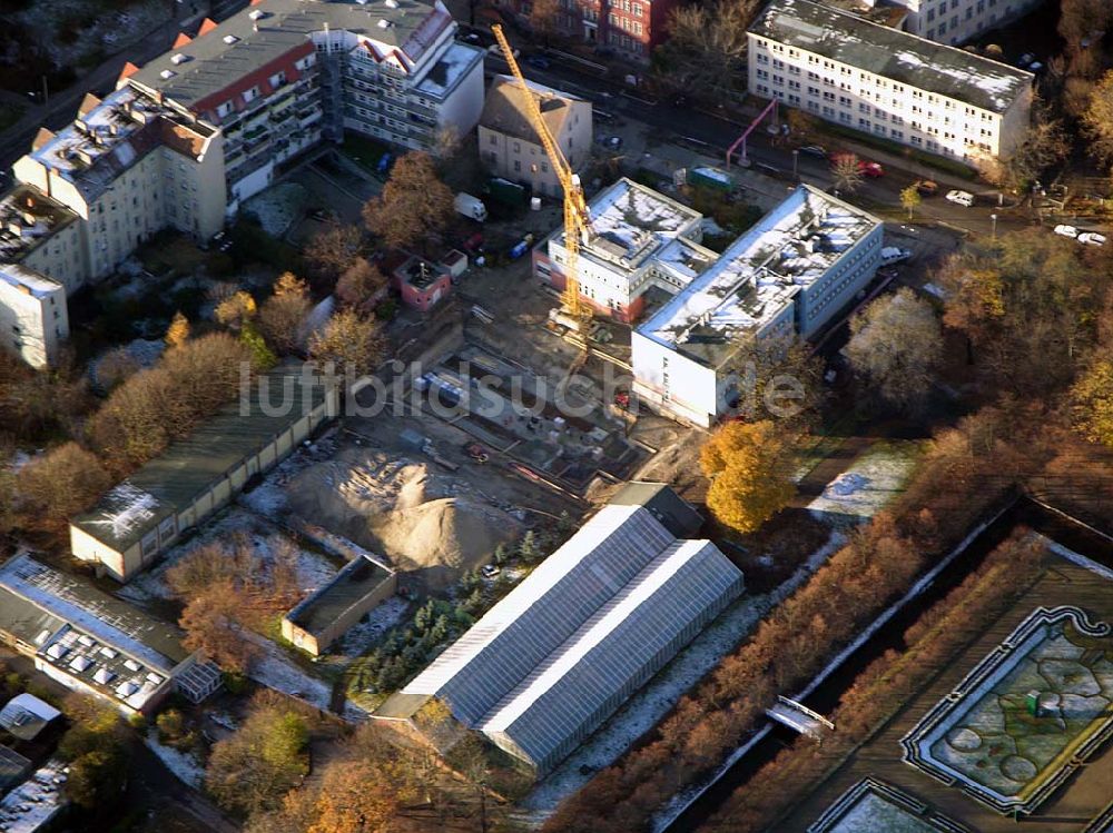 Berlin-Lichtenberg aus der Vogelperspektive: Erweiterungsbaustelle am Institut für Zoo- und Wildtierforschung Berlin/Lichtenberg