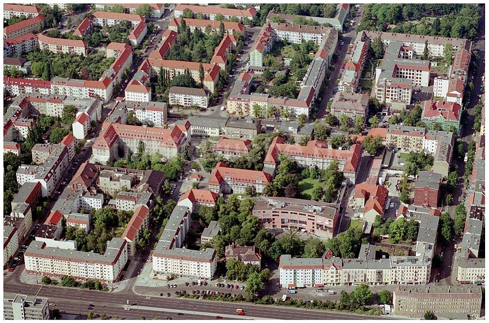 Berlin Lichtenberg aus der Vogelperspektive: Erweiterungsbaustelle Krankenhaus Lichtenberg