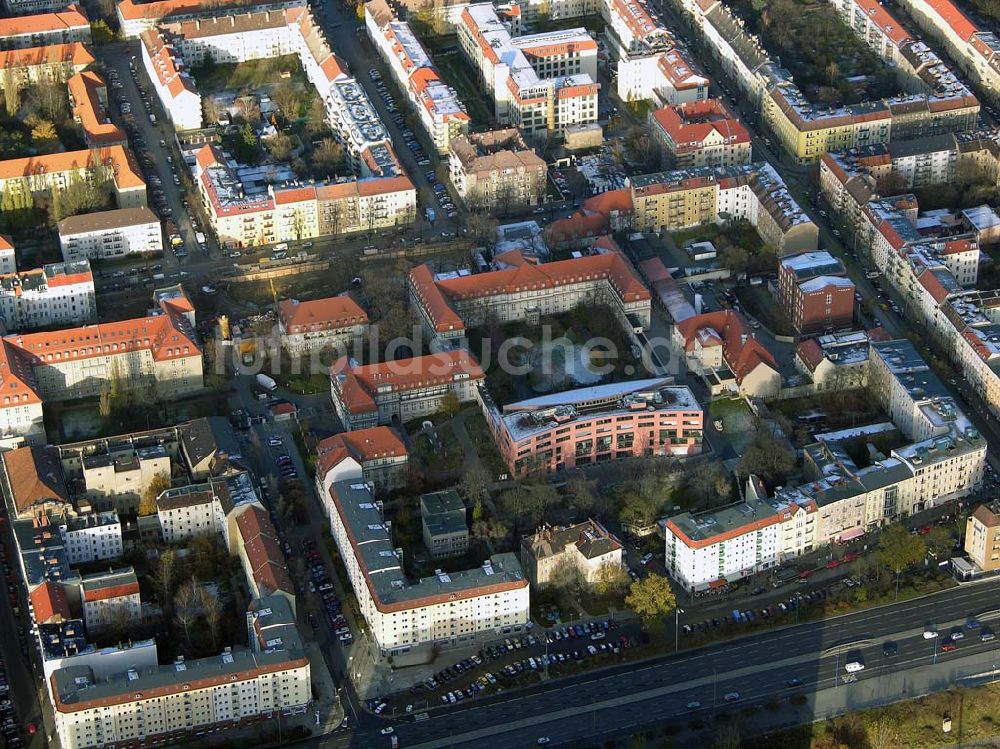 Berlin Lichtenberg von oben - Erweiterungsbaustelle des Krankenhaus Lichtenberg