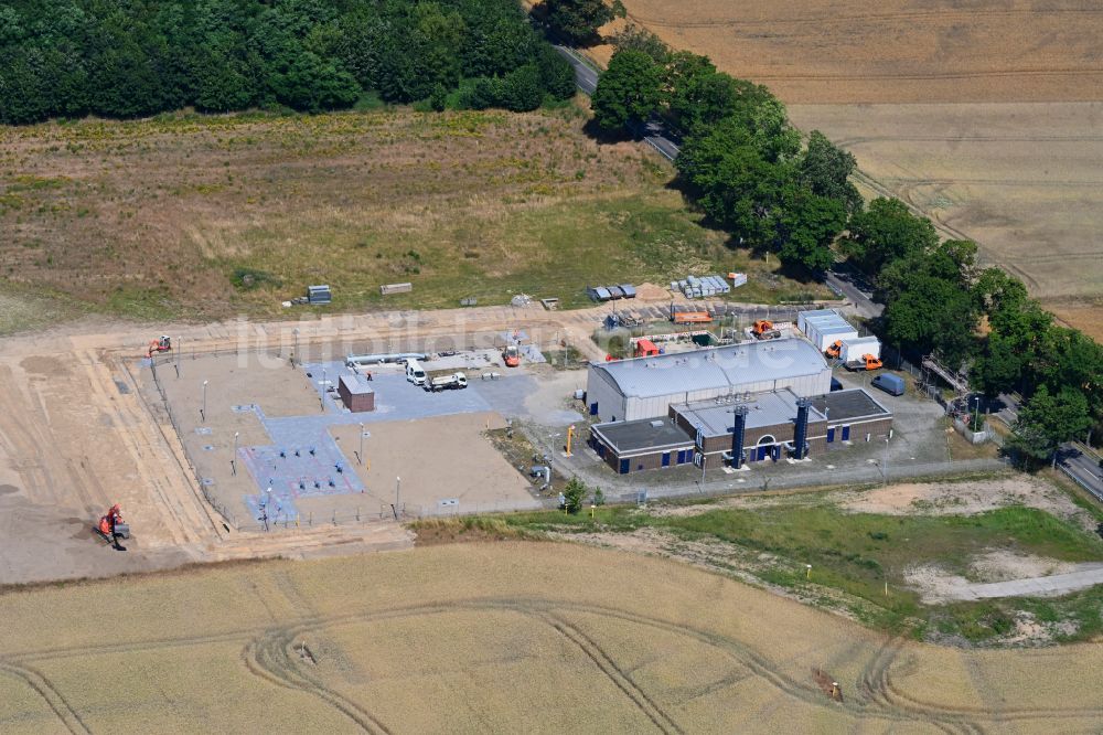 Luftbild Blumberg - Erweiterungsbaustelle einer LNG- Anlage am Werksgelande der BALANCE EnviTec Bio-LNG GmbH & Co. KG in Blumberg im Bundesland Brandenburg, Deutschland