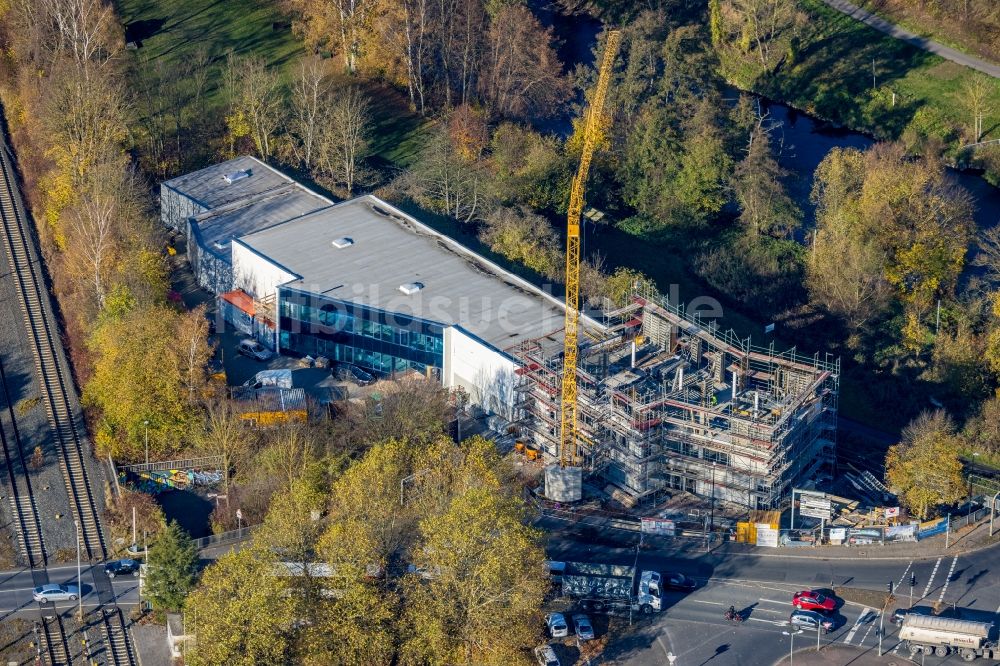 Arnsberg von oben - Erweiterungsbaustelle am Werksgelände der EGLO Leuchten GmbH an der Kleinbahnstraße in Arnsberg im Bundesland Nordrhein-Westfalen, Deutschland