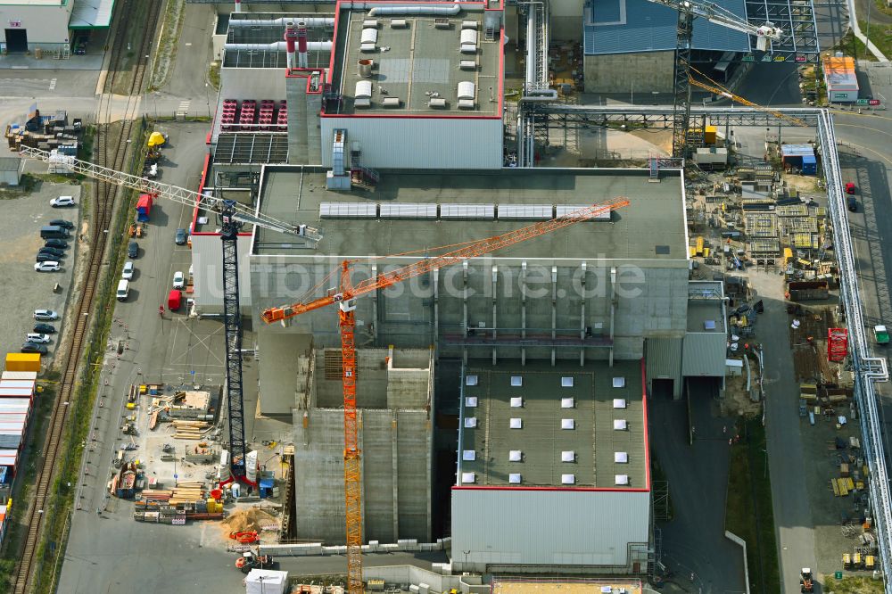 Spremberg aus der Vogelperspektive: Erweiterungsbaustelle am Werksgelände Spreerecycling GmbH & Co. KG in Spremberg im Bundesland Brandenburg, Deutschland