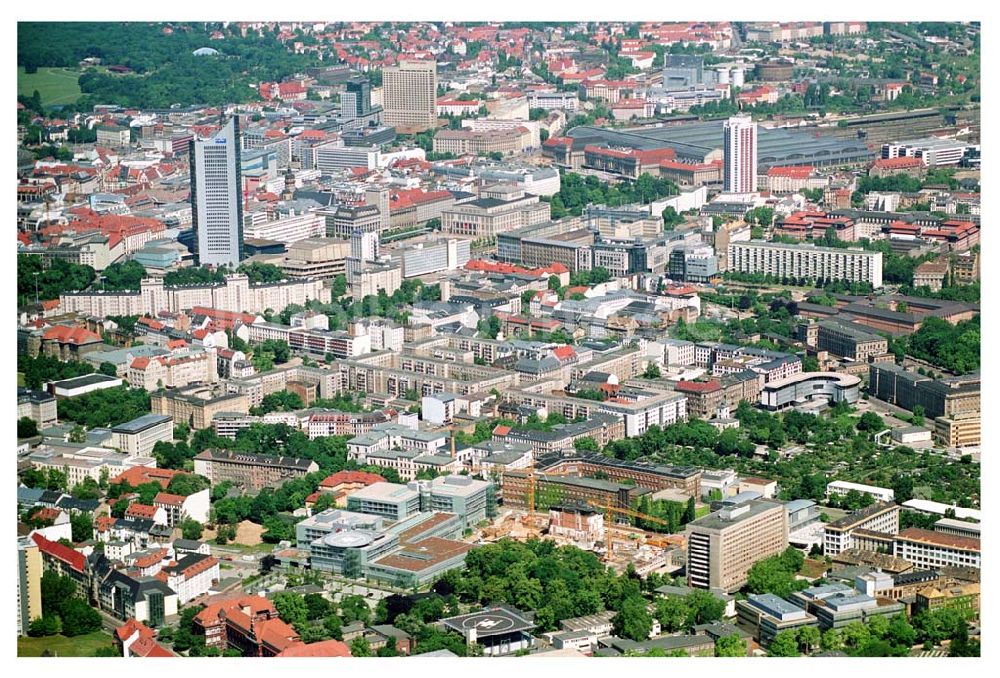 Leipzig aus der Vogelperspektive: Erweiterungsbaustelle zum Erweiterungsbau