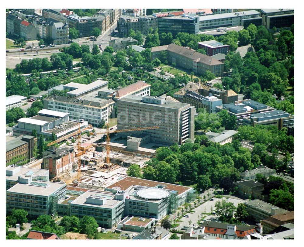 Leipzig aus der Vogelperspektive: Erweiterungsbaustelle zum Erweiterungsbau