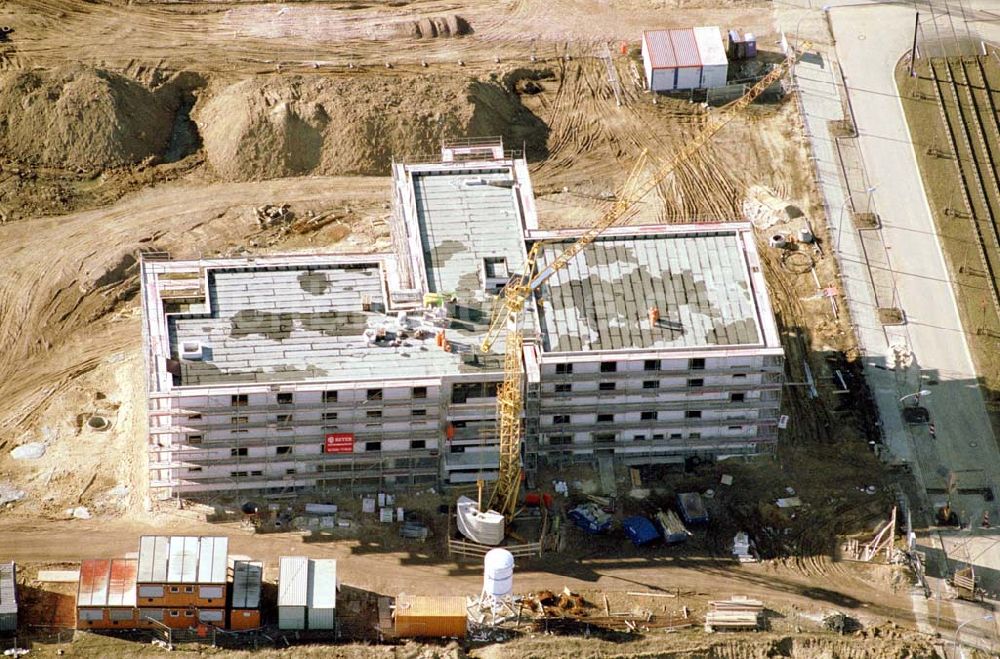 Luftaufnahme Potsdam - Erweiterungsneubau an der Fachhochschule Potsdam Am Schragen südlich des BUGA-Geländes an der Jäger-Vorstadt.