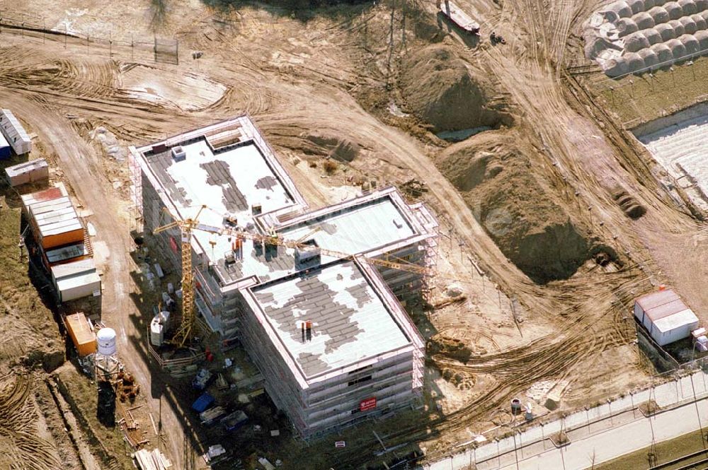 Potsdam von oben - Erweiterungsneubau an der Fachhochschule Potsdam Am Schragen südlich des BUGA-Geländes an der Jäger-Vorstadt.