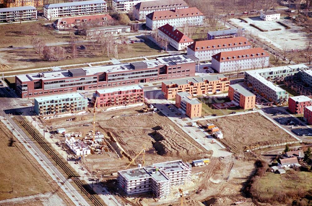 Luftbild Potsdam - Erweiterungsneubau an der Fachhochschule Potsdam Am Schragen südlich des BUGA-Geländes an der Jäger-Vorstadt.