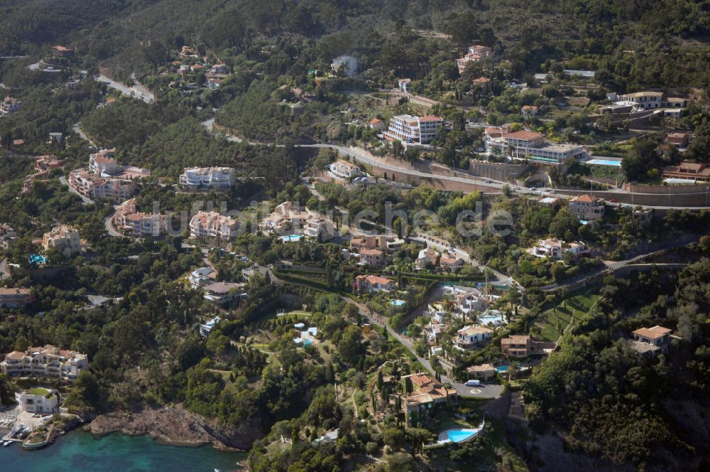 Luftaufnahme La Galère - Esterel-Küste an der Cote d'Azur in Frankreich