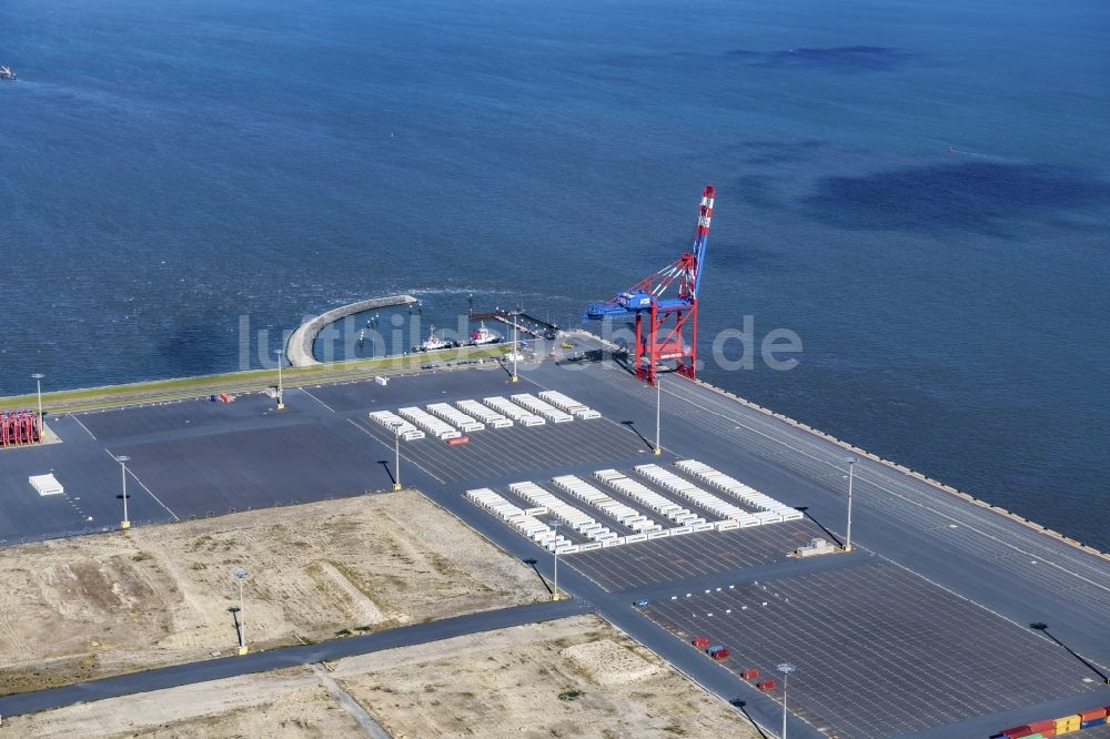 Luftbild Wilhelmshaven - Eurogate Gebäude Überseehafen JadeWeserPort ( JWP )in Wilhelmshaven im Bundesland Niedersachsen, Deutschland