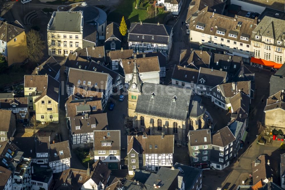 Velbert aus der Vogelperspektive: Evangelische Kirche im Stadtteil Neviges in Velbert im Ruhrgebiet im Bundesland Nordrhein-Westfalen NRW