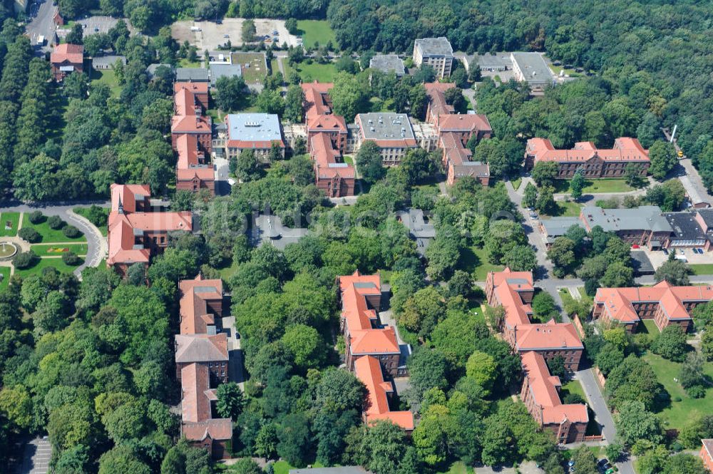 Berlin Lichtenberg von oben - Evangelische Krankenhaus Königin Elisabeth Herzberge in Berlin - Lichtenberg