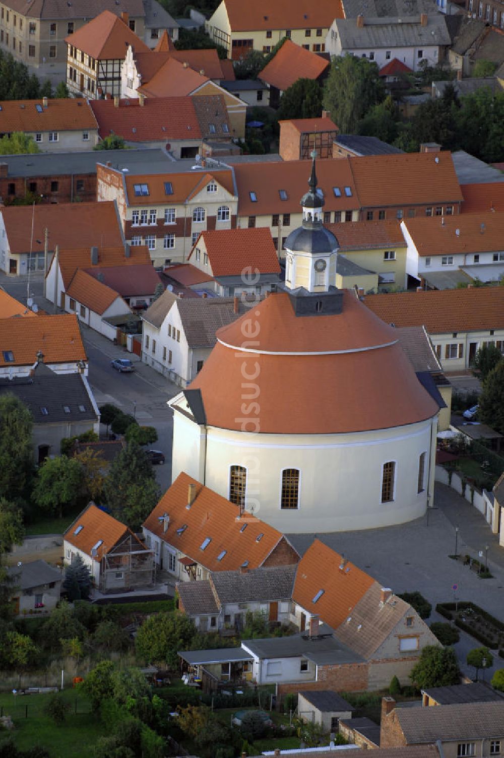 Luftaufnahme Oranienbaum - Evangelische Stadtkirche Oranienbaum in Sachsen - Anhalt