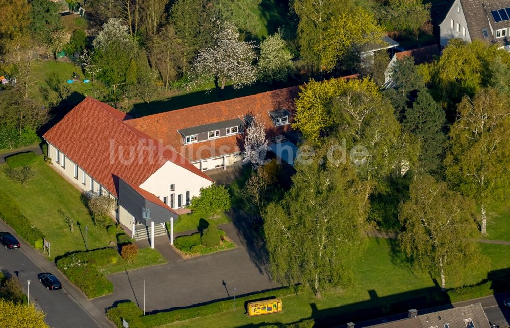 Hamm aus der Vogelperspektive: Evangelisches Gemeindebüro und evangelische Kindertagesstätte Gellert-Haus an der Gellertstraße im Stadtteil Heessen in Hamm im Bundesland Nordrhein-Westfalen