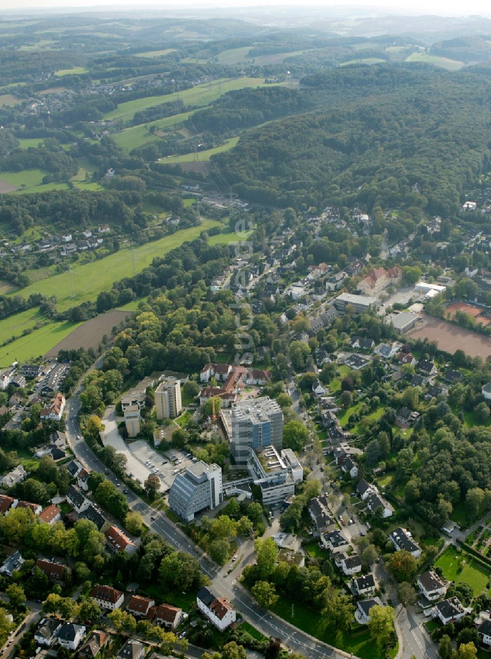 Hattingen von oben - Evangelisches Krankenhaus Hattingen im Bundesland Nordrhein-Westfalen