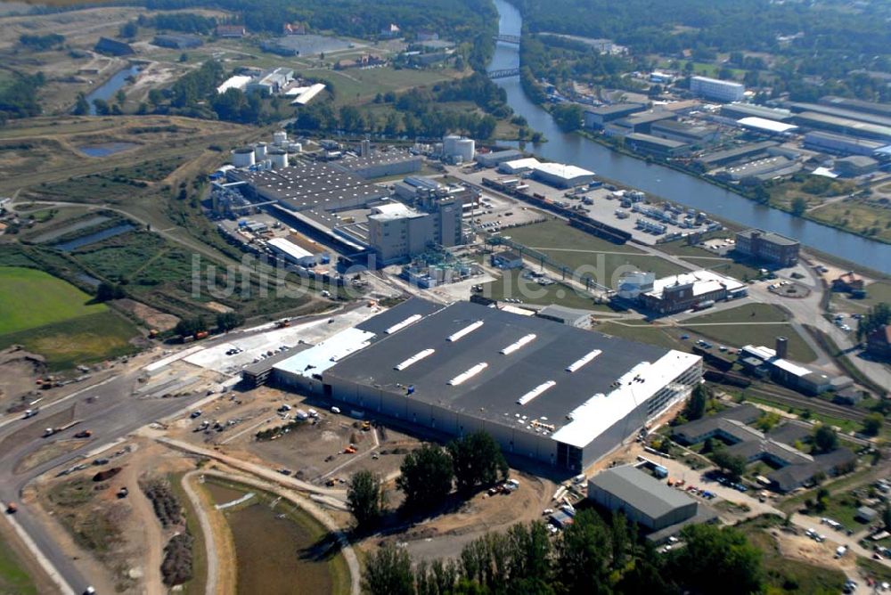 Luftaufnahme Genthin (Sachsen-Anhalt) - Fabrik der Henkel Genthin GmbH in Genthin