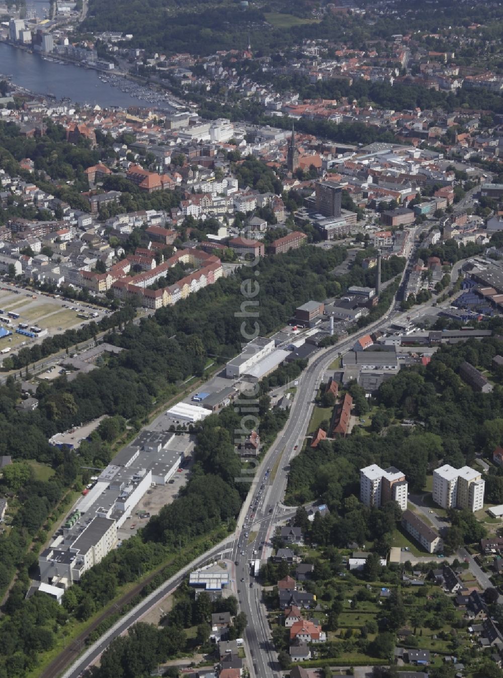 Flensburg von oben - Fabrikgelände in Flensburg im Bundesland Schleswig-Holstein