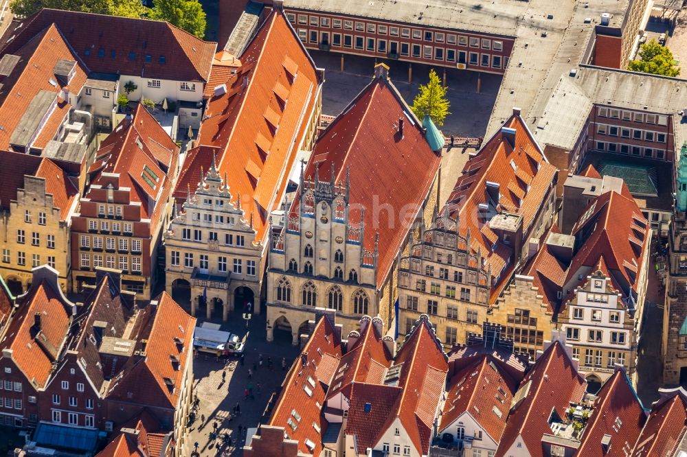 Münster von oben - Fachwerkhaus- und Mehrfamilienhaus- Wohngebiet im Ortsteil Altstadt in Münster im Bundesland Nordrhein-Westfalen, Deutschland