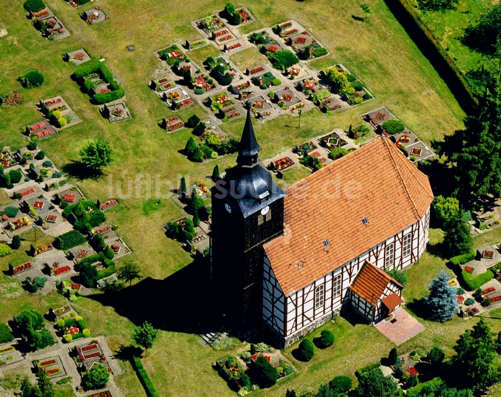 Luftaufnahme Schlepzig - Fachwerkkirche in Schlepzig im Bundesland Brandenburg