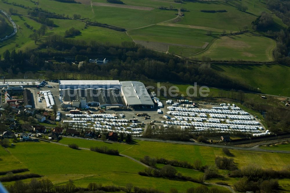 Sinntal von oben - Fahrzeugbau- Werksgelände der Knaus Tabbert GmbH in Sinntal im Bundesland Hessen, Deutschland