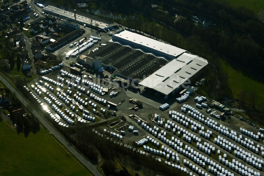 Sinntal aus der Vogelperspektive: Fahrzeugbau- Werksgelände der Knaus Tabbert GmbH in Sinntal im Bundesland Hessen, Deutschland