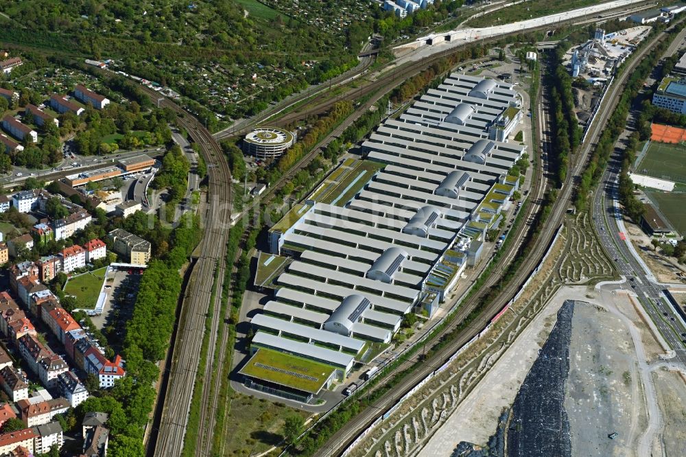 Luftbild Stuttgart - Fahrzeugbau- Werksgelände Mercedes-Benz Motorenwerk im Ortsteil Cannstatt in Stuttgart im Bundesland Baden-Württemberg, Deutschland