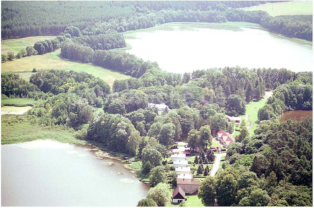 Kratzeburg von oben - Familienferienstätte Dambecker Park im Nationalpark Müritz AWO Sano gemeinnützige GmbH Susanne Müller-Bohley Leiterin der Familienferienstätte S