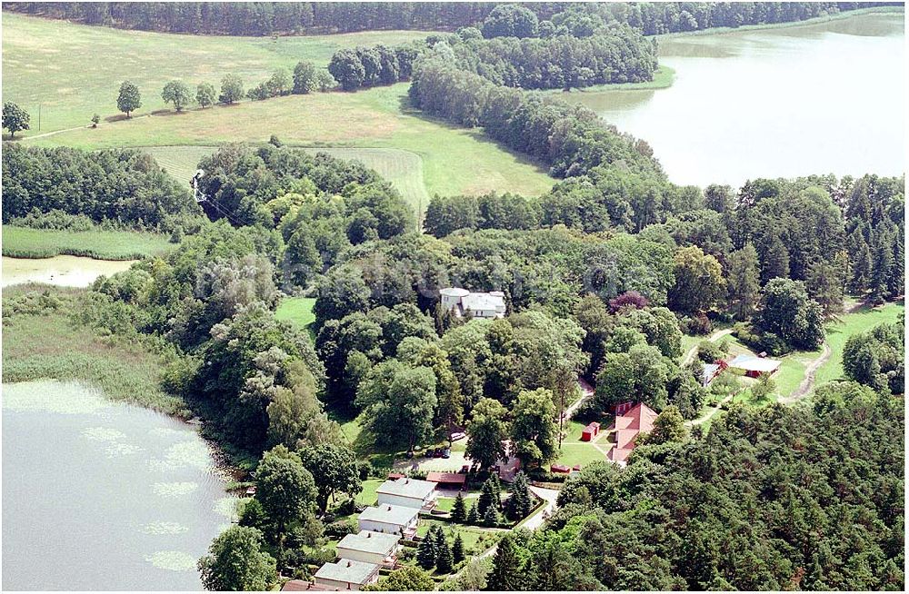 Kratzeburg aus der Vogelperspektive: Familienferienstätte Dambecker Park im Nationalpark Müritz AWO Sano gemeinnützige GmbH Susanne Müller-Bohley Leiterin der Familienferienstätte S