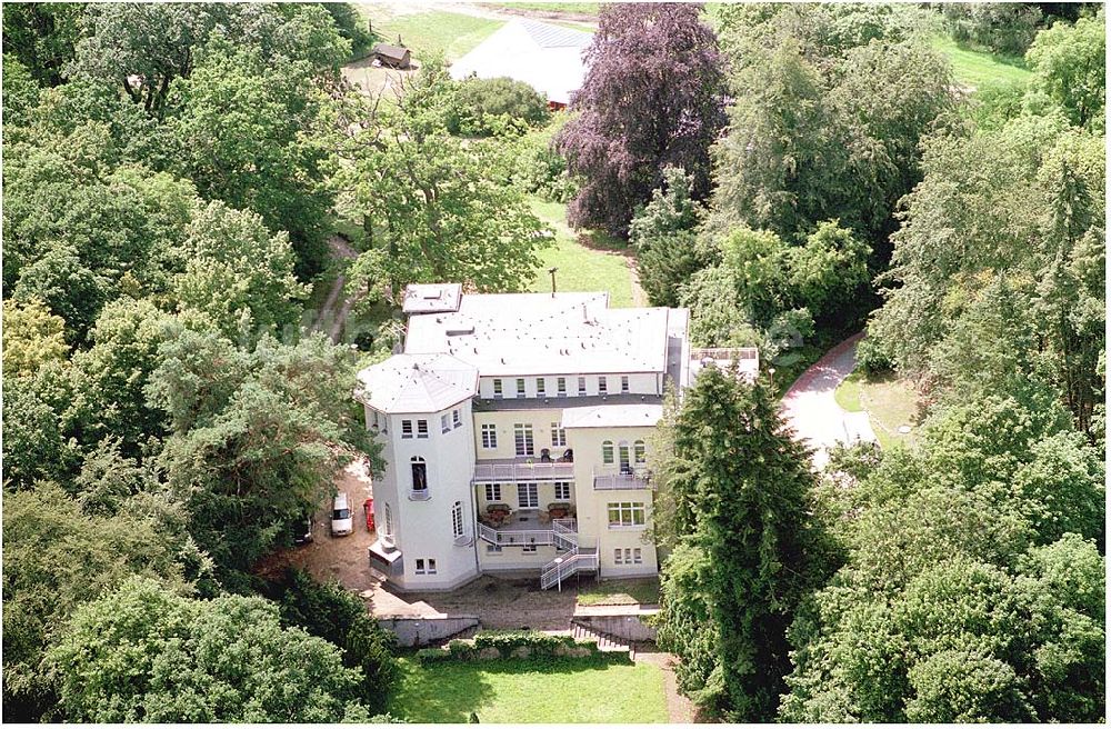 Kratzeburg von oben - Familienferienstätte Dambecker Park im Nationalpark Müritz AWO Sano gemeinnützige GmbH Susanne Müller-Bohley Leiterin der Familienferienstätte S