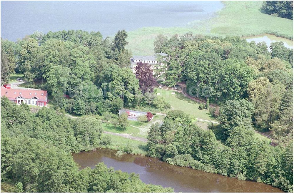 Kratzeburg von oben - Familienferienstätte Dambecker Park im Nationalpark Müritz AWO Sano gemeinnützige GmbH Susanne Müller-Bohley Leiterin der Familienferienstätte S