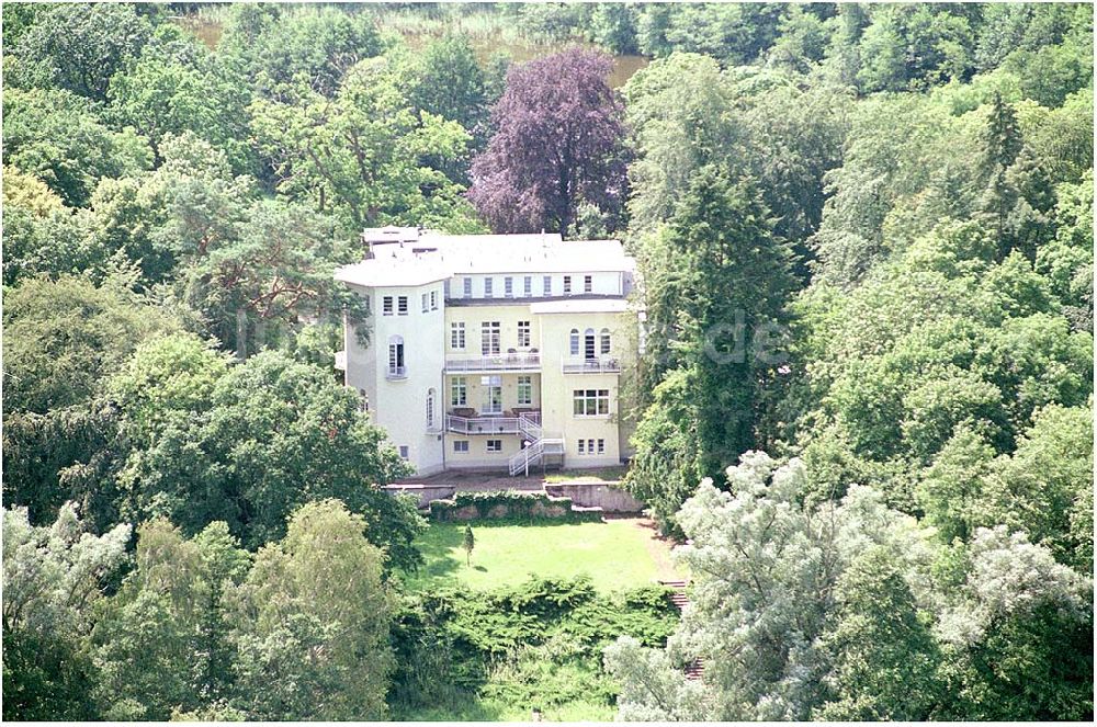 Kratzeburg von oben - Familienferienstätte Dambecker Park im Nationalpark Müritz AWO Sano gemeinnützige GmbH Susanne Müller-Bohley Leiterin der Familienferienstätte S