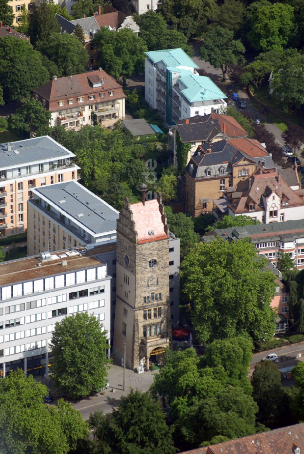 Freiburg im Breisgau aus der Vogelperspektive: Fassade des Baudenkmales Keplerturm in Freiburg im Breisgau im Bundesland Baden-Württemberg, Deutschland