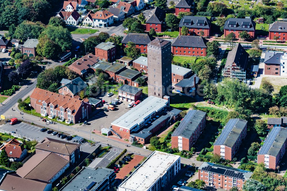 Norderney aus der Vogelperspektive: Fassade des Baudenkmales Wasserturm Norderney in Norderney im Bundesland Niedersachsen, Deutschland