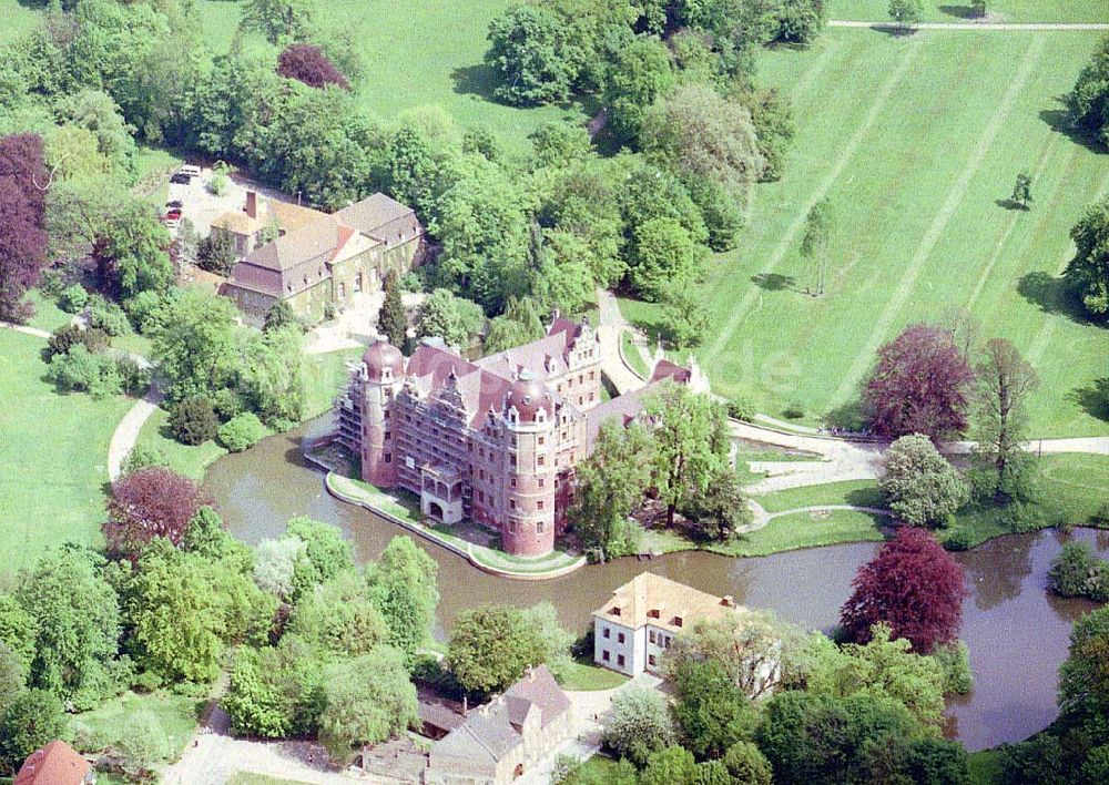 Luftaufnahme Bad Muskau - Fast fertig rekonstruiertes Schloß in Bad Muskau - Lausitz / Brandenburg.