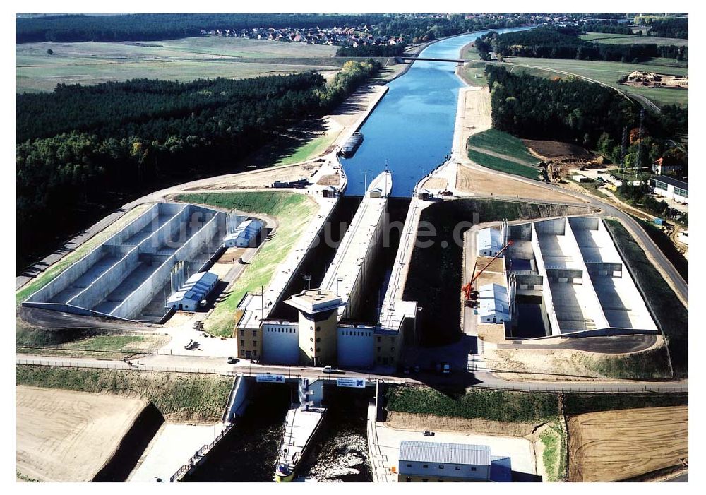 Hohenwarthe / Sachsen-Anhalt von oben - Fast fertige Doppelsparschleuse Hohenwarthe am Elbe-Havel-Kanal am Wasserstraßenkreuz Magdeburg in Sachsen-Anhalt