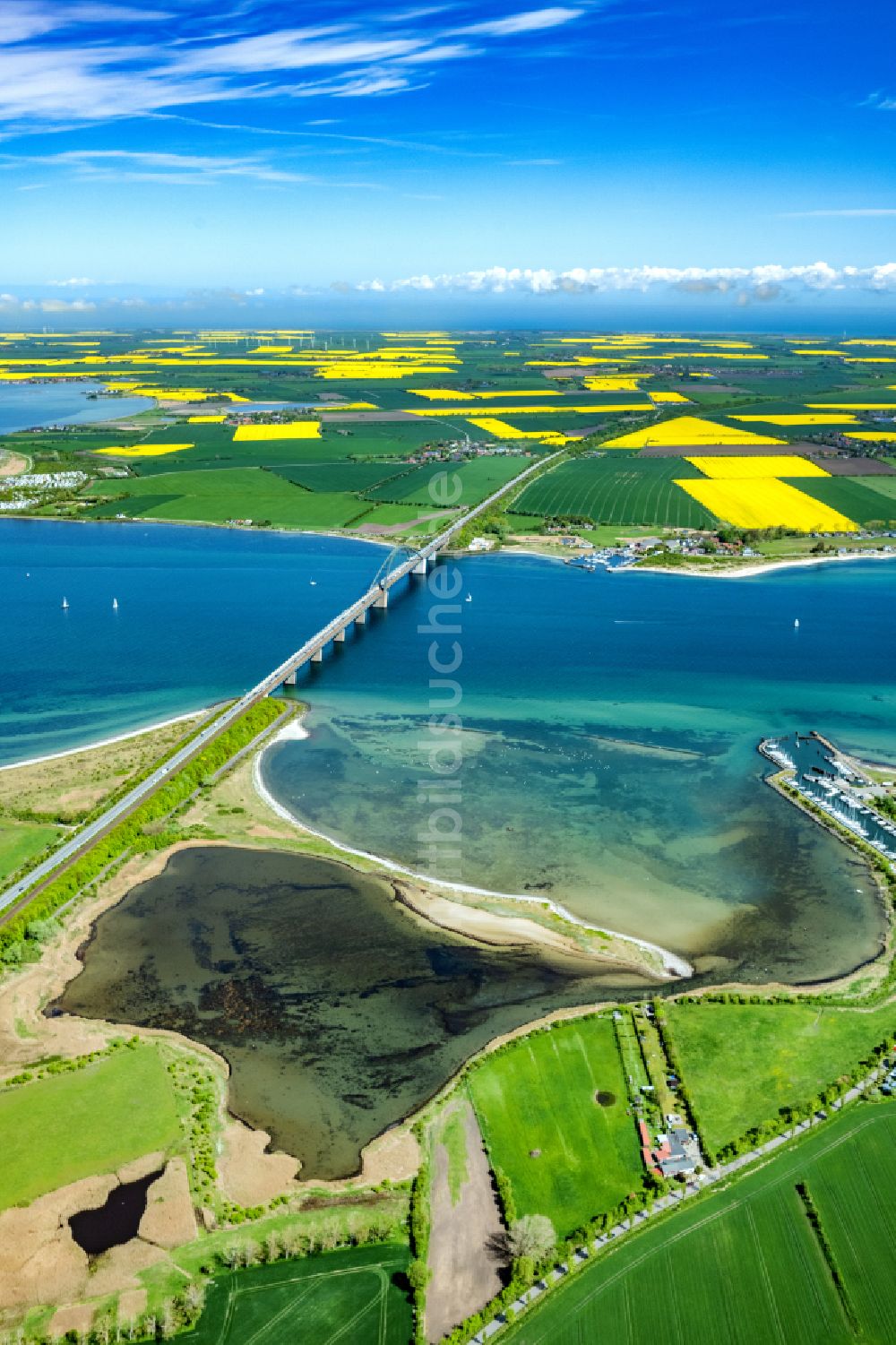 Luftbild Fehmarn - Fehmarnsundbrücke über die Ostsee in Fehmarn im Bundesland Schleswig-Holstein, Deutschland