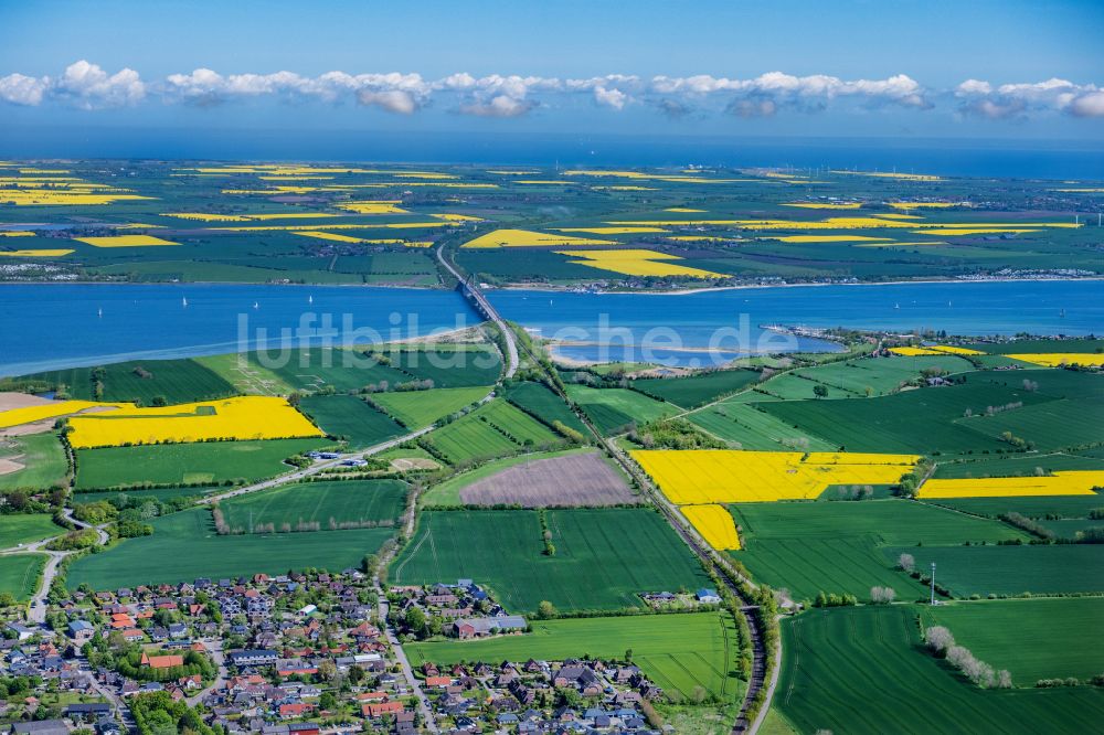 Luftaufnahme Fehmarn - Fehmarnsundbrücke über die Ostsee in Fehmarn im Bundesland Schleswig-Holstein, Deutschland