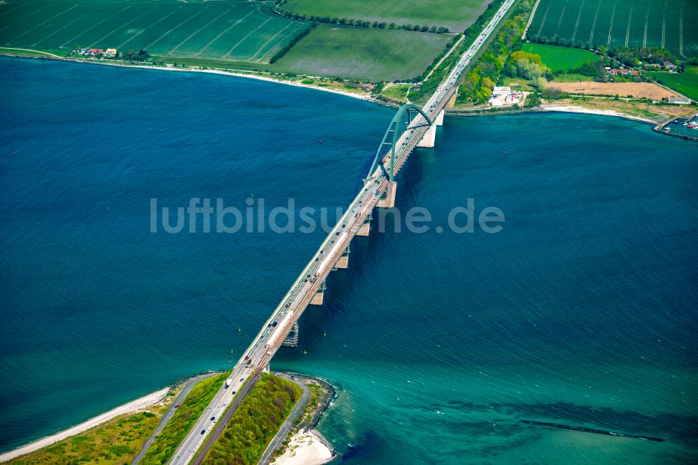 Luftbild Fehmarn - Fehmarnsundbrücke über die Ostsee in Fehmarn im Bundesland Schleswig-Holstein, Deutschland