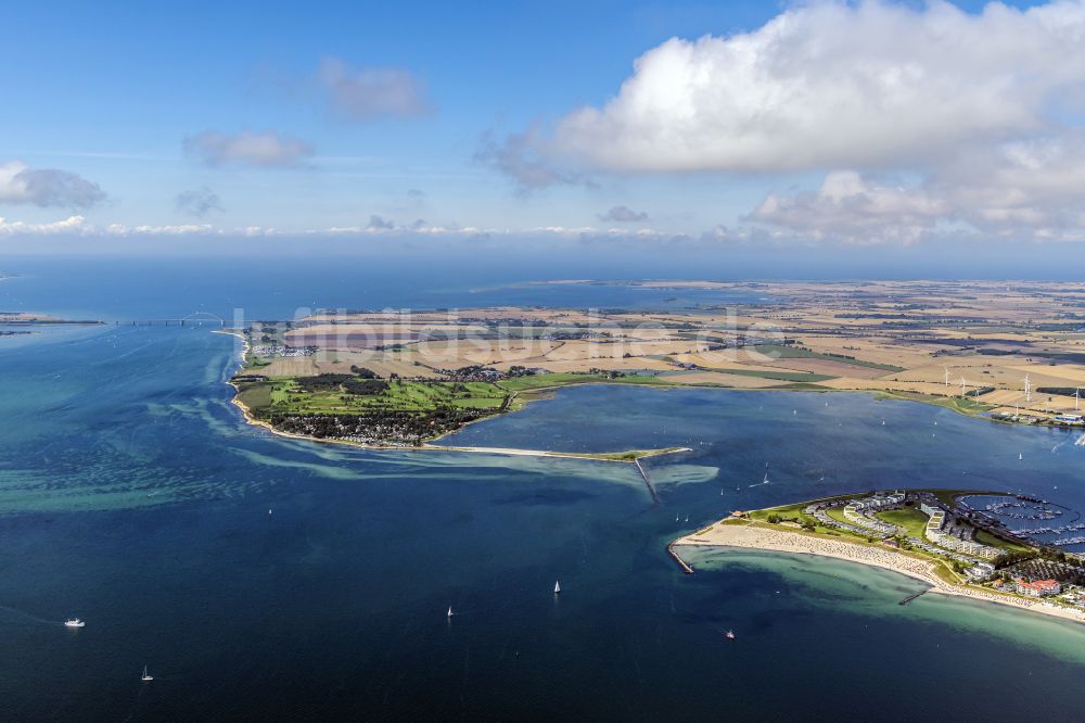 Luftbild Fehmarn - Fehmarnsundbrücke zwischen Fehmarn und dem Festland bei Großenbrode in Schleswig-Holstein