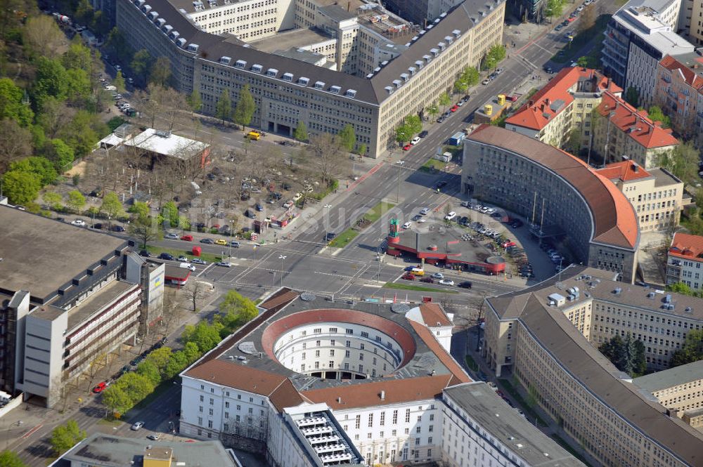 Luftaufnahme Berlin - Fehrbelliner Platz in Berlin-Wilmersdorf