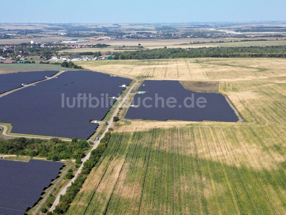 Luftaufnahme Teutschenthal - Feldlandschaft und Planungsfläche in Teutschenthal im Bundesland Sachsen-Anhalt, Deutschland