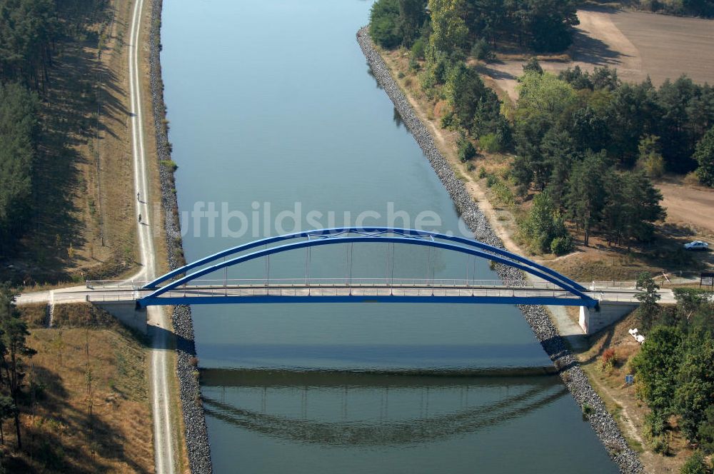 Luftbild Burg - Feldwegbrücke Schartau Detershagen bei Burg