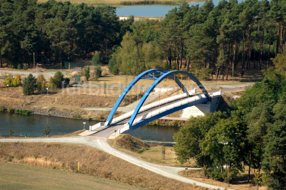 Luftbild Burg - Feldwegbrücke Schartau Detershagen bei Burg