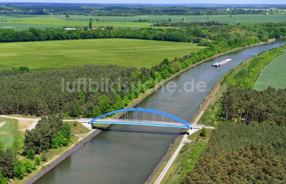 Luftbild Detershagen - Feldwegbrücke Schartau Detershagen über dem Elbe-Havel-Kanal im Bundesland Sachsen-Anhalt