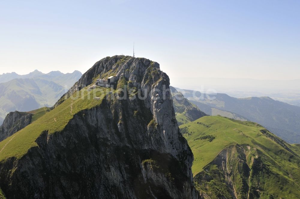 Luftbild Oberstocken - Felsen- und Berglandschaft des Stockhorn in Oberstocken in Schweiz