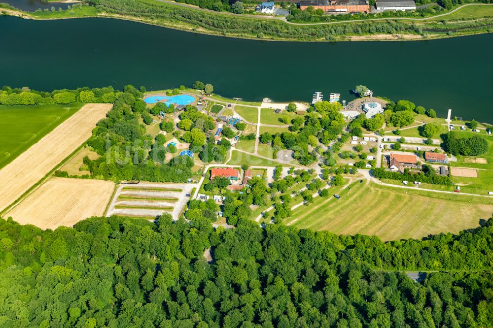 Schieder-Schwalenberg von oben - Ferienanlage des Ferienparks Erholungszentrum Schieder Gmbh in Schieder-Schwalenberg im Bundesland Nordrhein-Westfalen, Deutschland