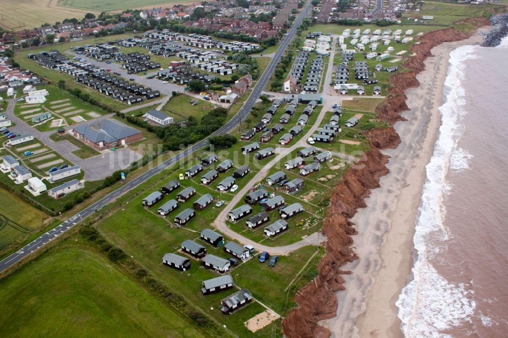 Luftbild Withernsea - Ferienhaus- Anlage des Ferienparks Golden Sands Ferienpark an der Nordseeküste in Withernsea in England, Vereinigtes Königreich