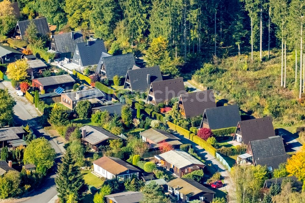 Luftaufnahme Meschede - Ferienhaus Anlage Giebelhaus am Waldrand in Meschede im Bundesland Nordrhein-Westfalen