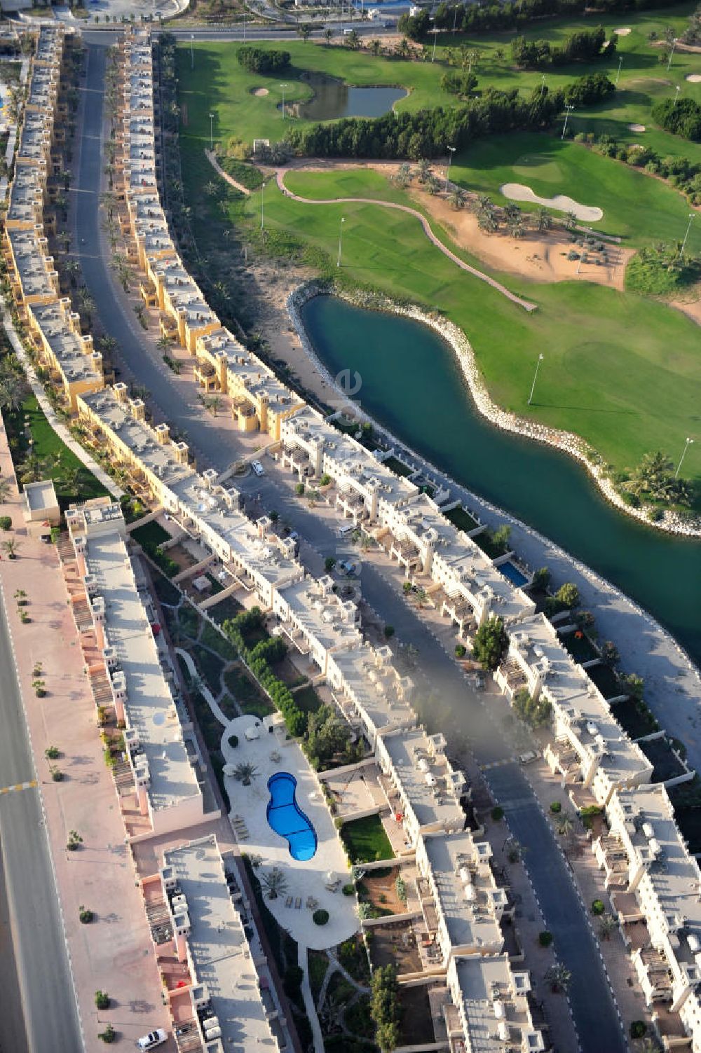 Luftbild Ras Al Khaimah - Ferienhaussiedlung am Al Hamra Golf Club in Ras Al Khaimah