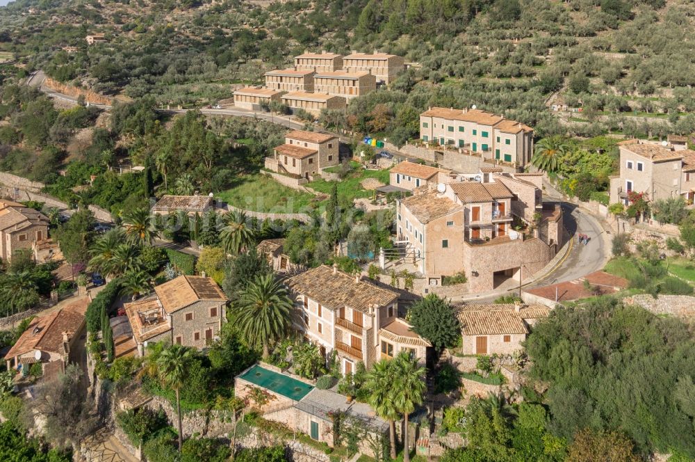 Luftbild Fornalutx - Ferienort Fornalutx auf der spanischen Baleareninsel Mallorca in Spanien