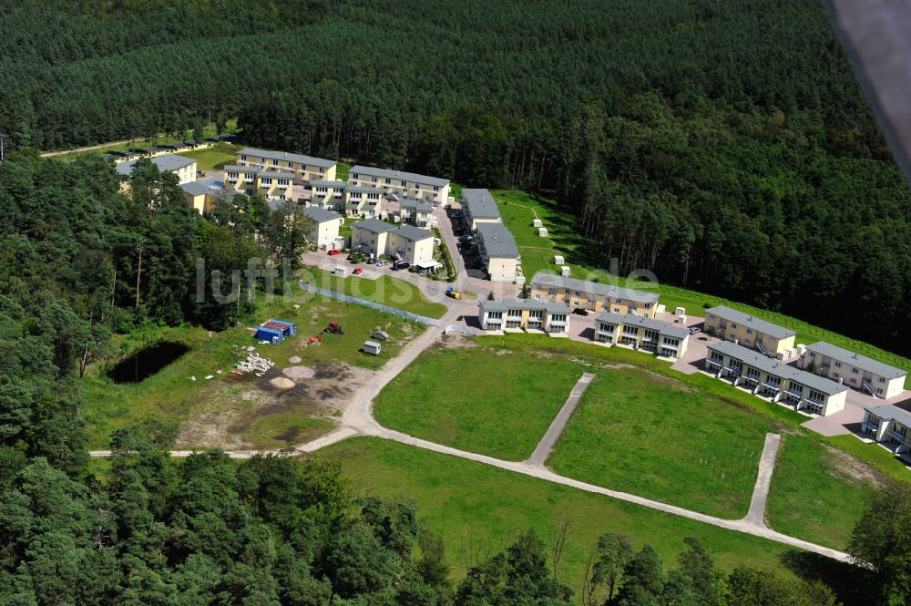 Luftaufnahme OSTSEEBAD GRAL-MÜRITZ - Ferienwohnpark im Küstenwald der HAWO Bauträger KG in unmittelbarer Strandnähe im Ostseeheilbad Graal-Müritz